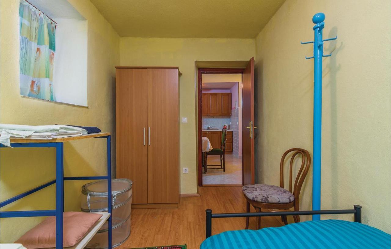 Pet Friendly Apartment In Porec With Wifi Luaran gambar