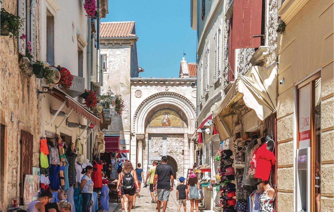 Pet Friendly Apartment In Porec With Wifi Luaran gambar