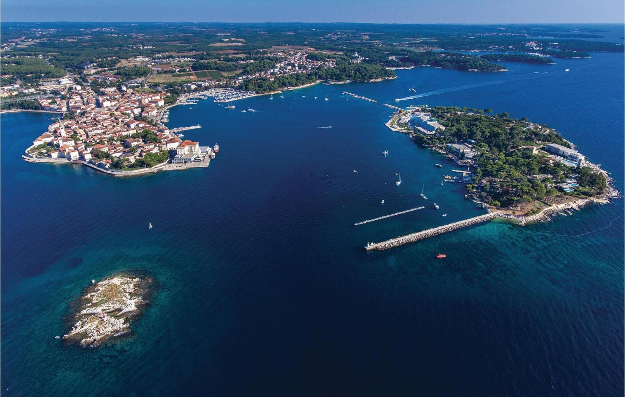 Pet Friendly Apartment In Porec With Wifi Luaran gambar