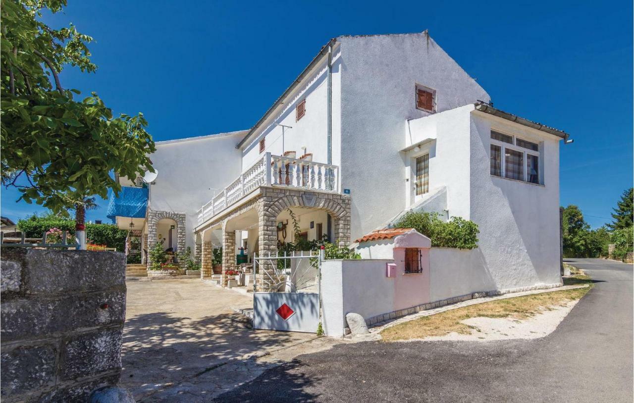 Pet Friendly Apartment In Porec With Wifi Luaran gambar
